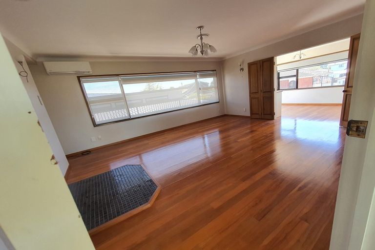 Photo of property in 227 Bucklands Beach Road, Bucklands Beach, Auckland, 2012