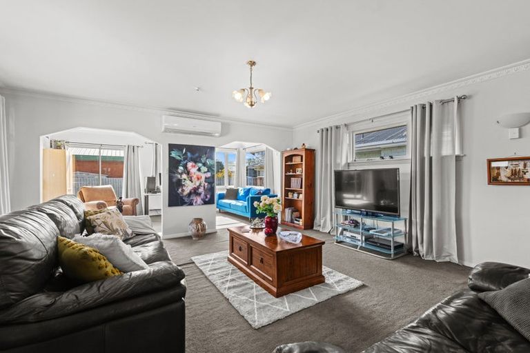 Photo of property in 359 Greers Road, Bishopdale, Christchurch, 8053