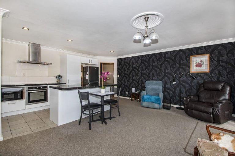 Photo of property in 1-2/8a Lilian Street, Te Kamo, Whangarei, 0112