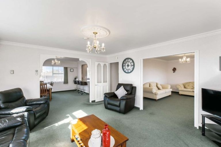 Photo of property in 15 Stirling Drive, Morrinsville, 3300