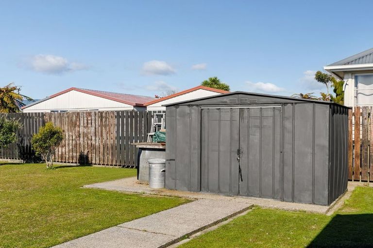 Photo of property in 137 Derby Street, Westport, 7825