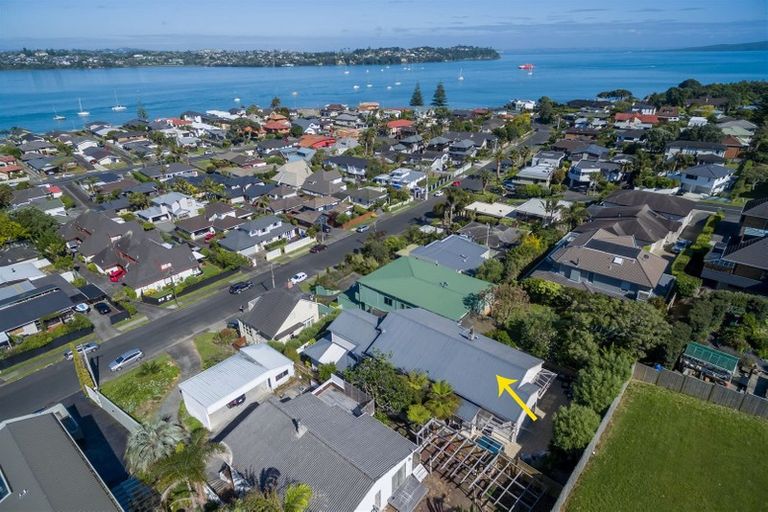 Photo of property in 22 Morrow Avenue, Bucklands Beach, Auckland, 2012
