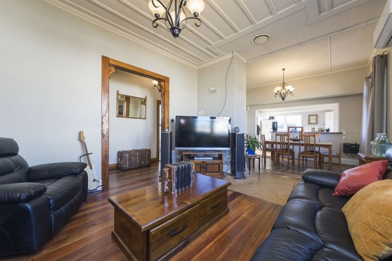 Photo of property in 19 Monckton Street, Feilding, 4702