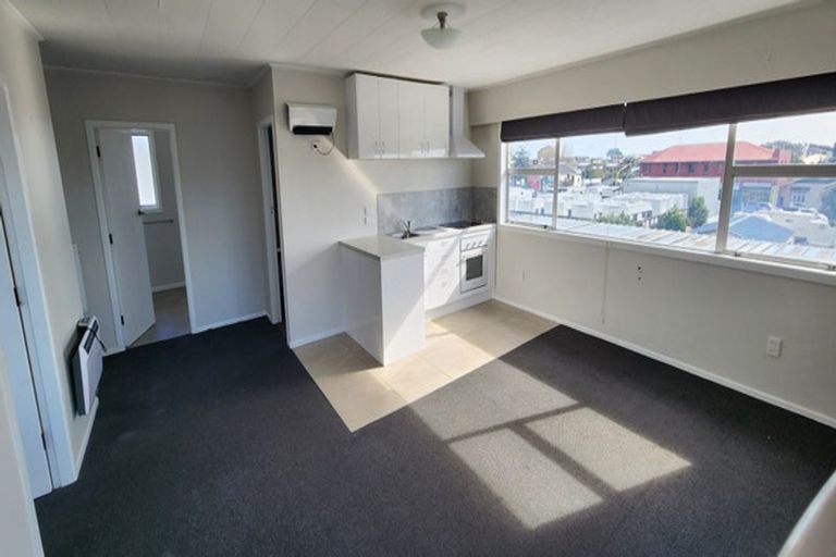 Photo of property in 4/194 Powderham Street, New Plymouth, 4310