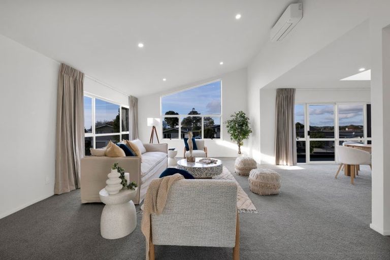 Photo of property in 20 Tiverton Crescent, Whalers Gate, New Plymouth, 4310