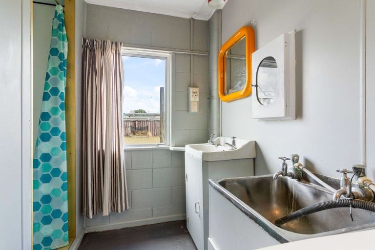 Photo of property in 117 Pohutukawa Crescent, Whangamata, 3620