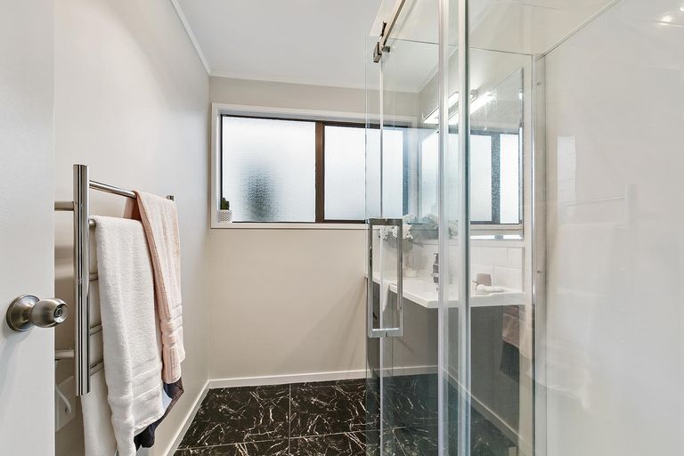 Photo of property in 7 Holborn Place, Papatoetoe, Auckland, 2025