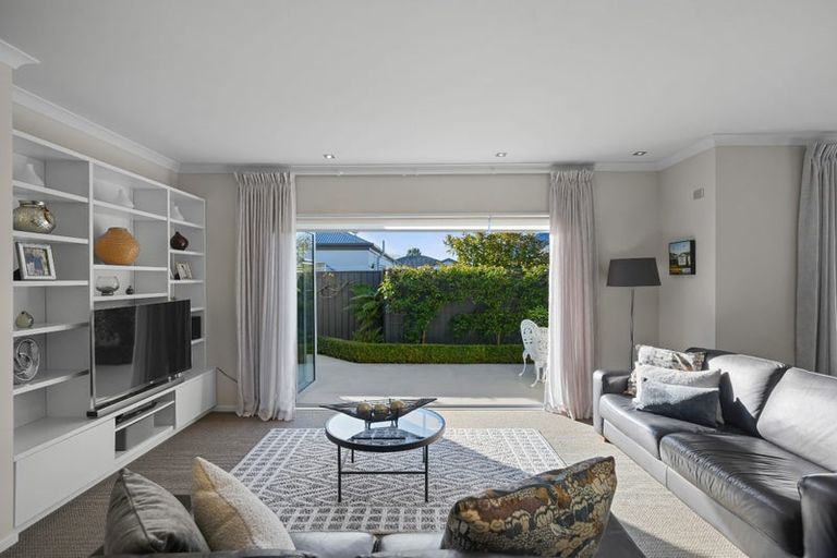Photo of property in 12 Brookwater Avenue, Northwood, Christchurch, 8051