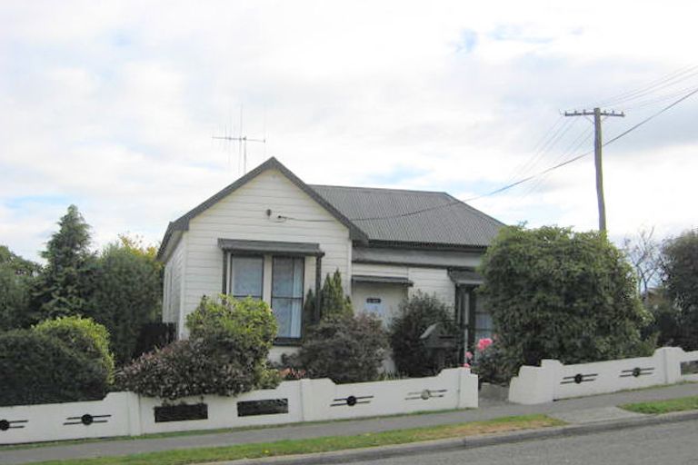Photo of property in 132 Perth Street, Holmes Hill, Oamaru, 9401