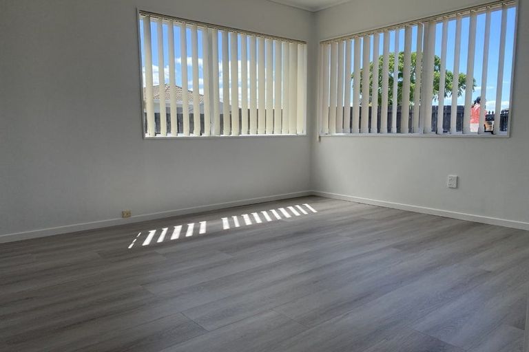 Photo of property in 26 Childers Road, Ranui, Auckland, 0612