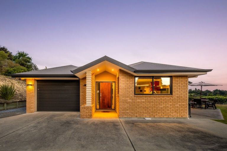 Photo of property in 50 Pine Hill Road, Ruby Bay, Upper Moutere, 7173