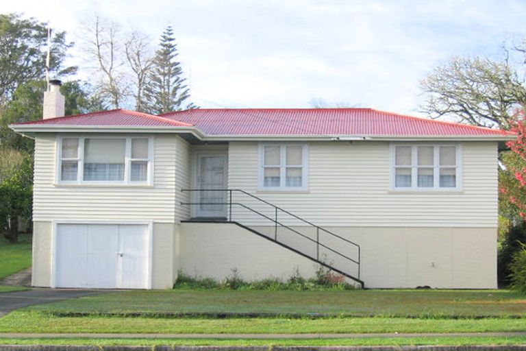 Photo of property in 19 Station Road, Te Kamo, Whangarei, 0112
