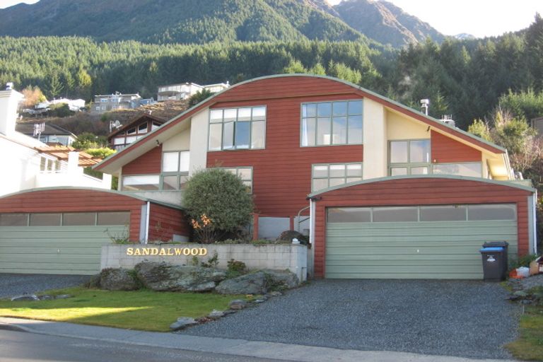 Photo of property in 132a Fernhill Road, Fernhill, Queenstown, 9300