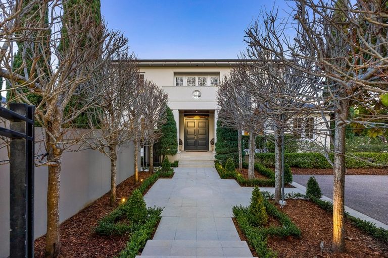 Property details for 103 St Stephens Avenue, Parnell, Auckland, 1052