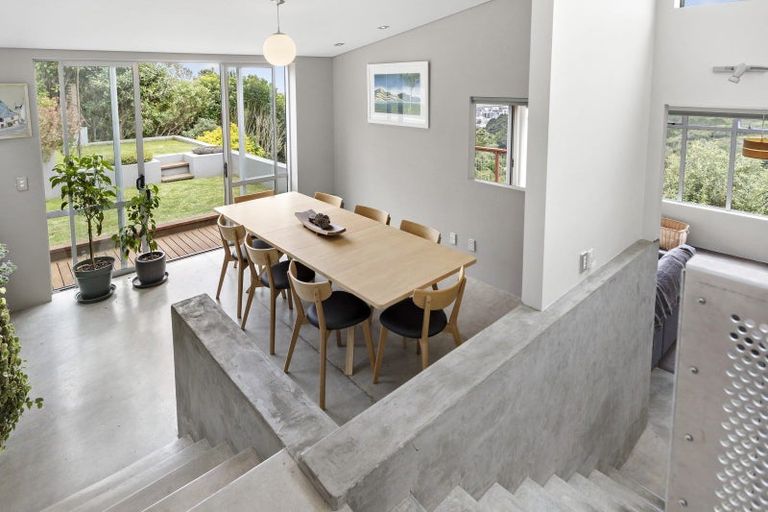 Photo of property in 31 Highbury Crescent, Highbury, Wellington, 6012