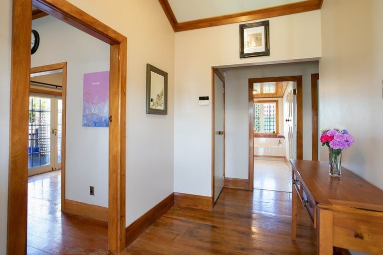 Photo of property in 102 Maxwells Line, Awapuni, Palmerston North, 4412