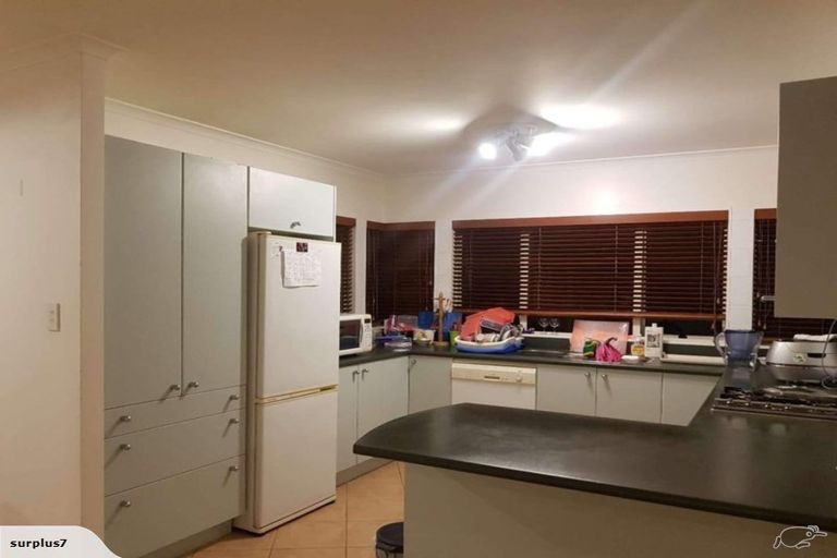 Photo of property in 51 James Evans Drive, Northcote, Auckland, 0627