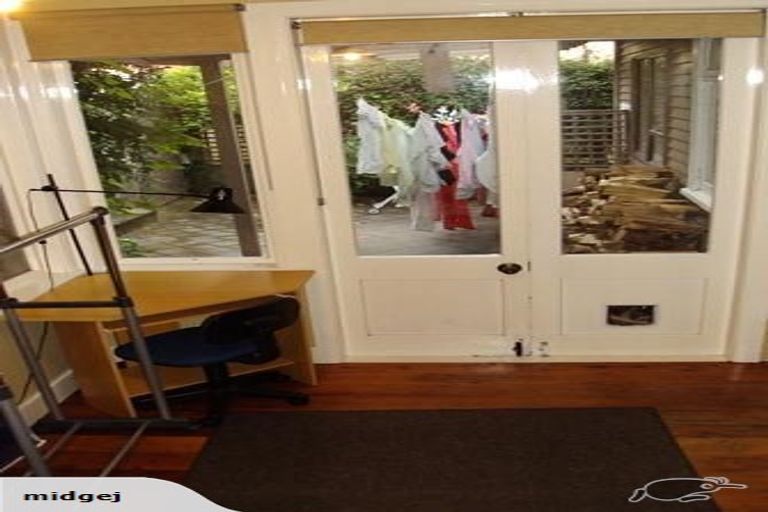 Photo of property in 9 Adams Terrace, Aro Valley, Wellington, 6021