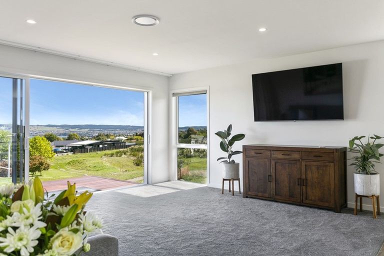 Photo of property in 9 Moa Lane, Richmond Heights, Taupo, 3330