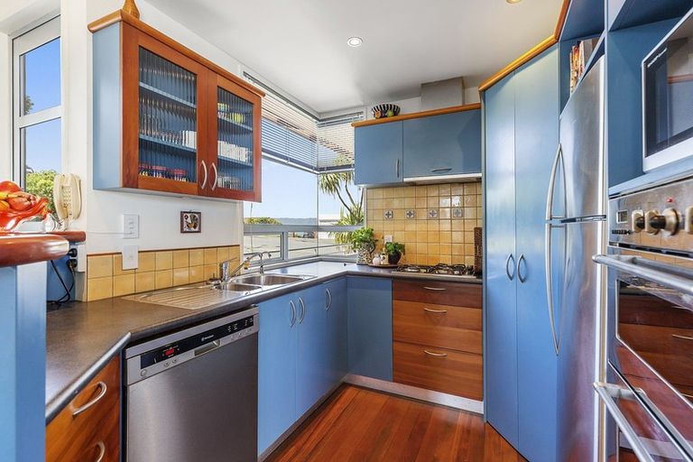 Photo of property in 123a Nevay Road, Miramar, Wellington, 6022