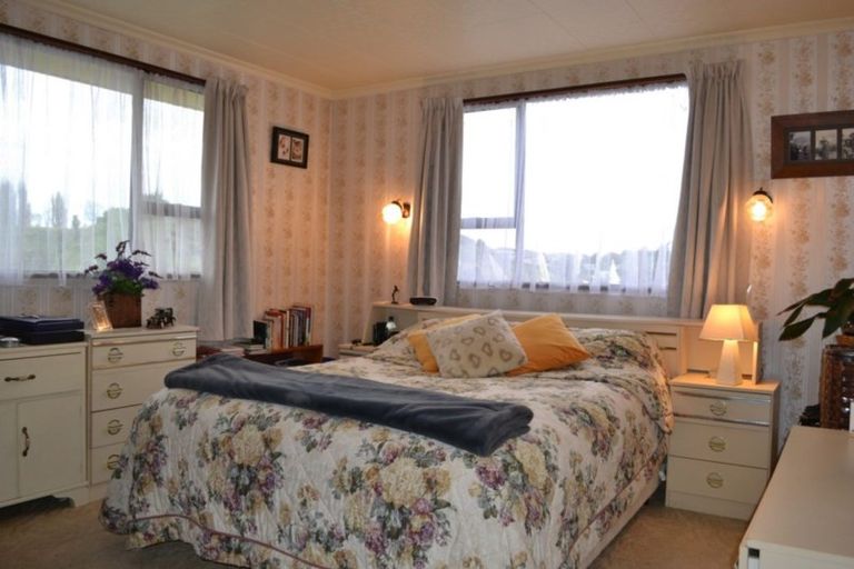 Photo of property in 42 Jessop Street, South Hill, Oamaru, 9400