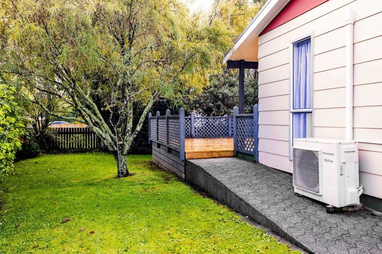 Photo of property in 22 Karaka Street, Inglewood, 4330