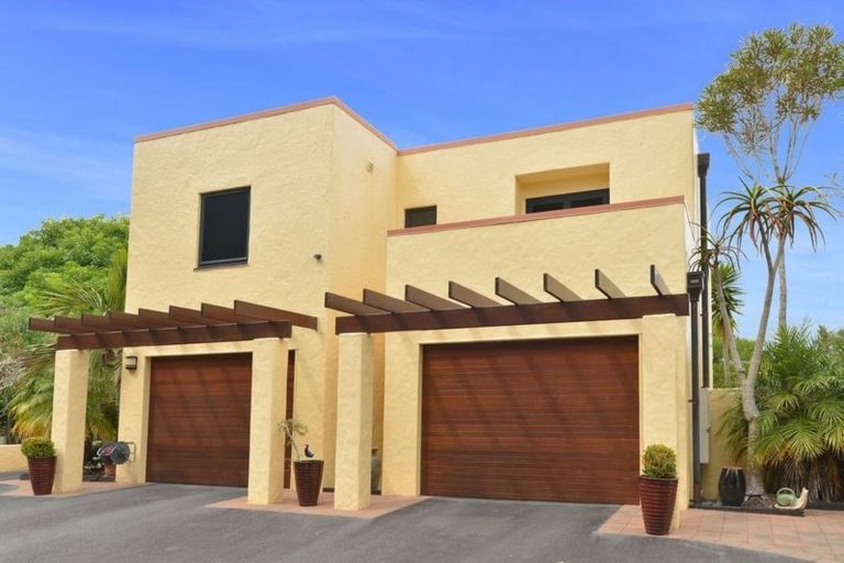 Photo of property in 15 Kanehiana Drive, Te Kamo, Kamo, 0185