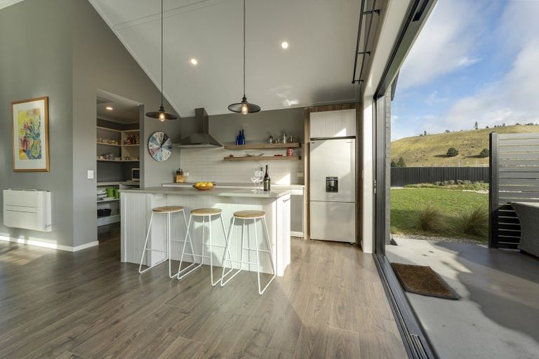 Photo of property in 7 Hatters Lane, Mount Pisa, 9383