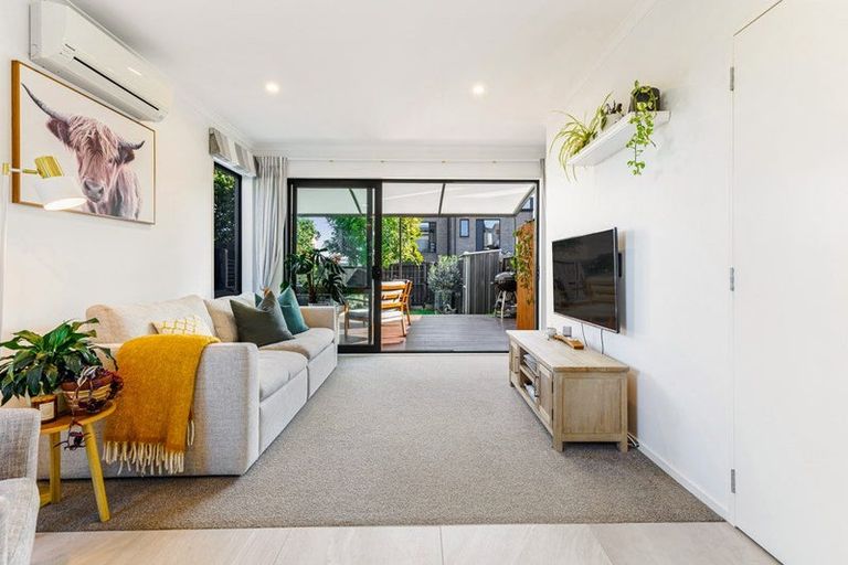 Photo of property in 24 Flounder Road, Hobsonville, Auckland, 0616