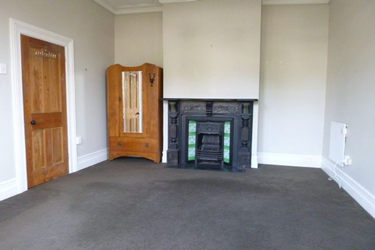 Photo of property in 10 Glenross Street, Glenross, Dunedin, 9011