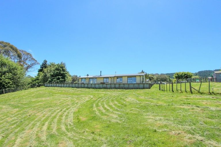 Photo of property in 56 Ward Road, Hamurana, Rotorua, 3097