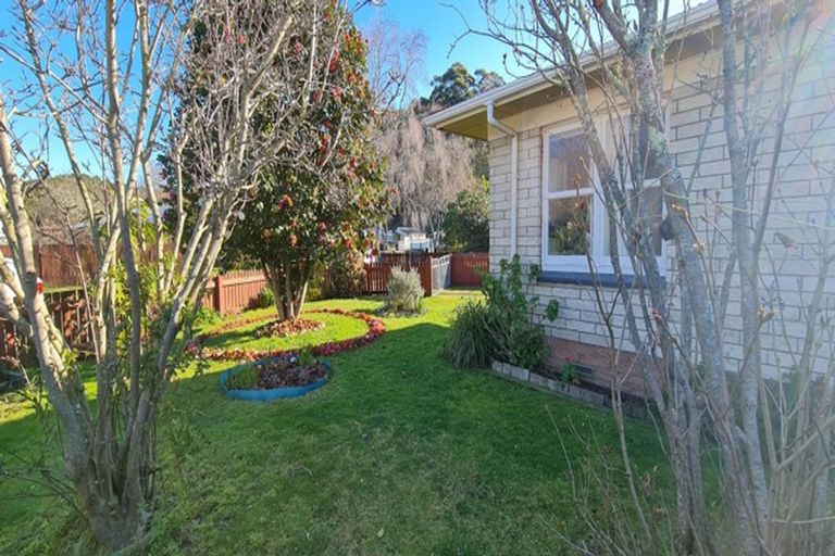 Photo of property in 11 Holyoake Crescent, Kawerau, 3127