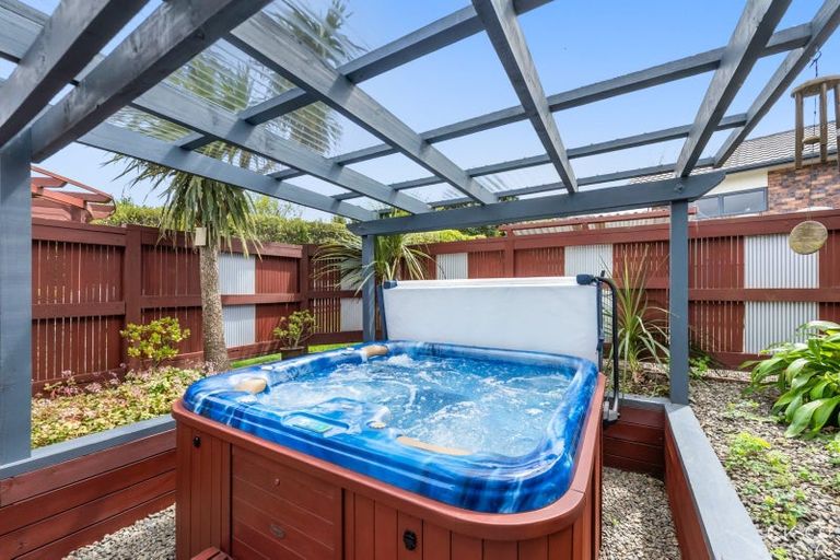 Photo of property in 63 Kirton Drive, Riverstone Terraces, Upper Hutt, 5018