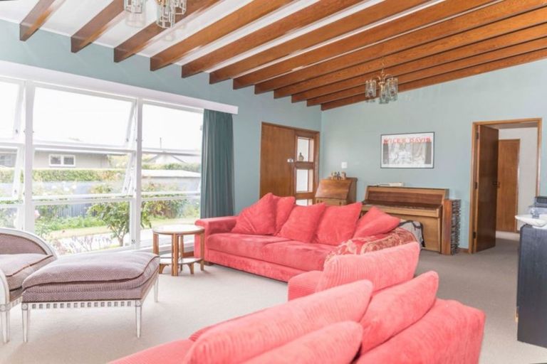 Photo of property in 7 Chamberlain Street, Dannevirke, 4930