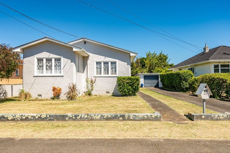 Photo of property in 25 Field Street, Aramoho, Whanganui, 4500