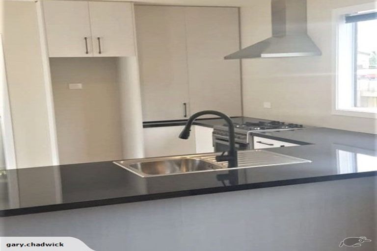 Photo of property in 122 Strickland Street, Sydenham, Christchurch, 8023