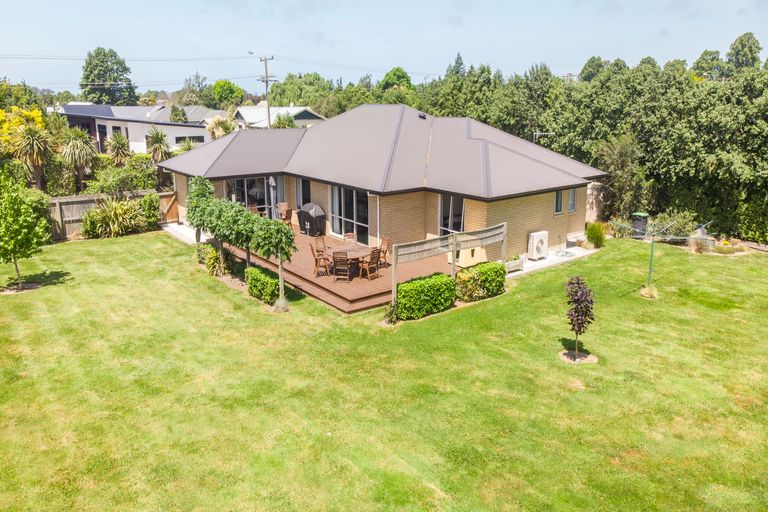 Photo of property in 21 Factory Road, Temuka, 7920