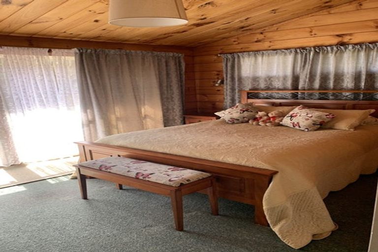 Photo of property in 14 Petrie Street, Pomare, Rotorua, 3015