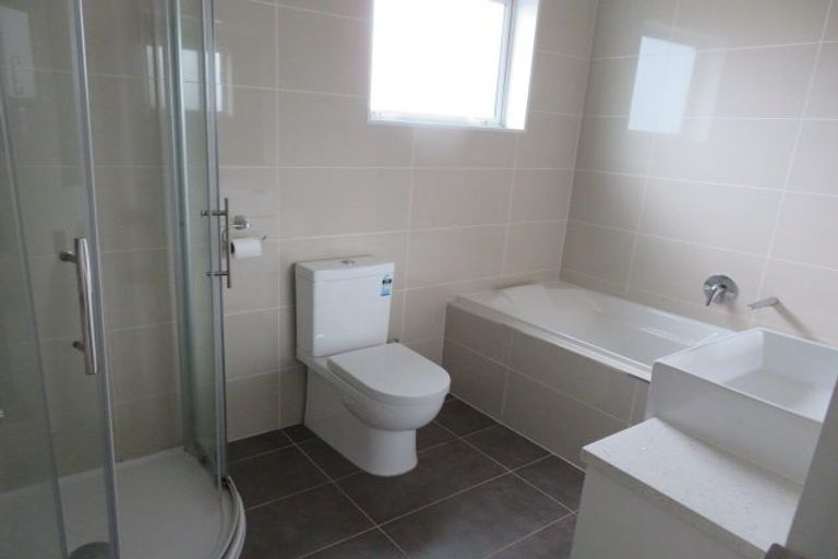 Photo of property in 70 Pencaitland Drive, Flat Bush, Auckland, 2019