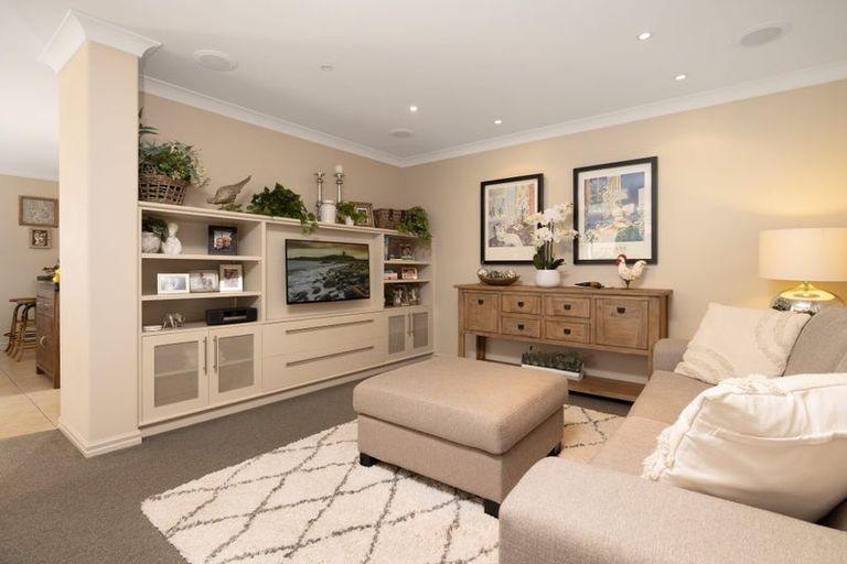 Photo of property in 19 Edgecumbe Road, Tauranga, 3110