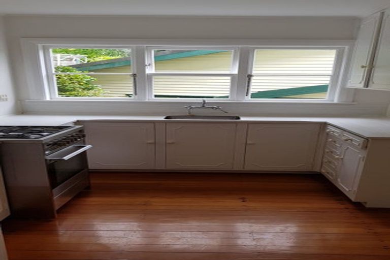 Photo of property in 77 Wilton Road, Wilton, Wellington, 6012