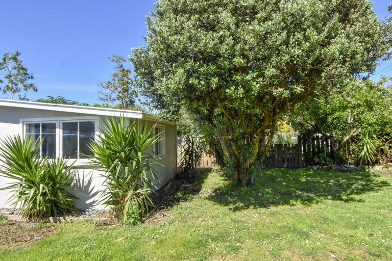 Photo of property in 89 Victoria Street, Carterton, 5713