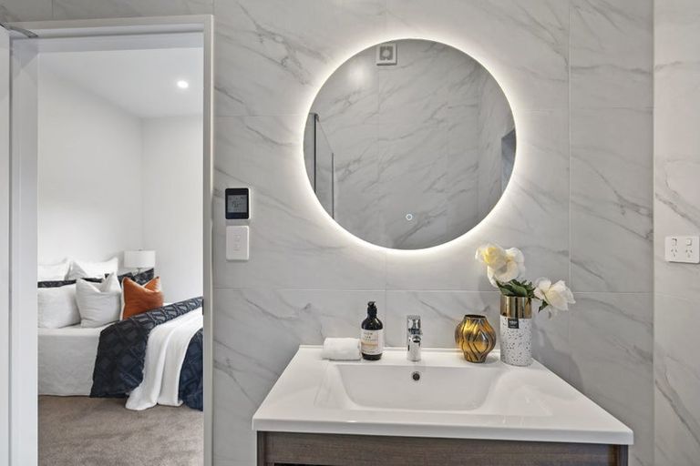 Photo of property in 41a Sunnynook Road, Forrest Hill, Auckland, 0620