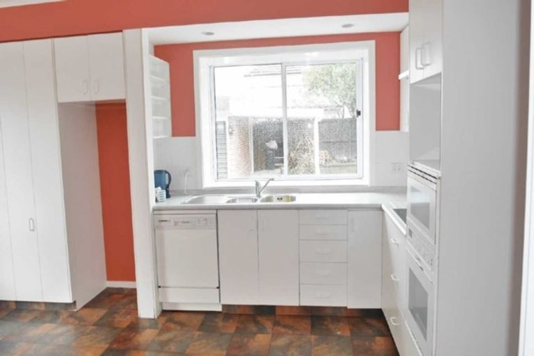 Photo of property in 99a Fendalton Road, Fendalton, Christchurch, 8014