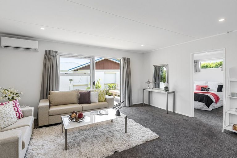 Photo of property in 67b Ngapaki Street, Waikanae Beach, Waikanae, 5036