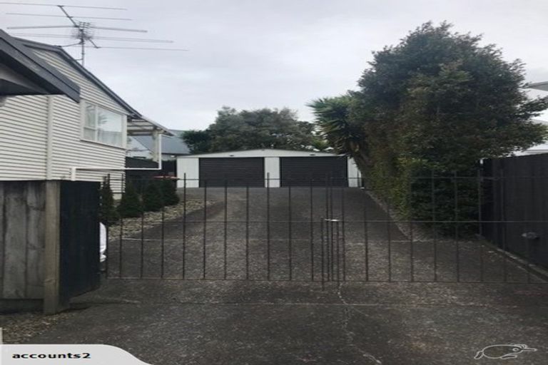 Photo of property in 17 Skinner Road, Mount Wellington, Auckland, 1060