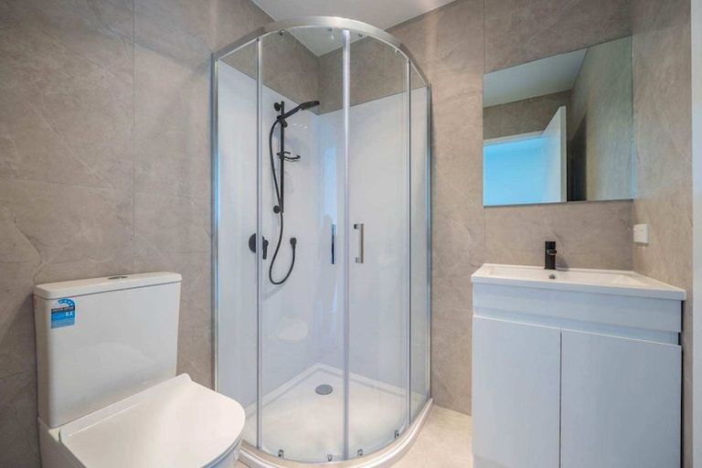 Photo of property in 14/128 Onewa Road, Northcote, Auckland, 0627