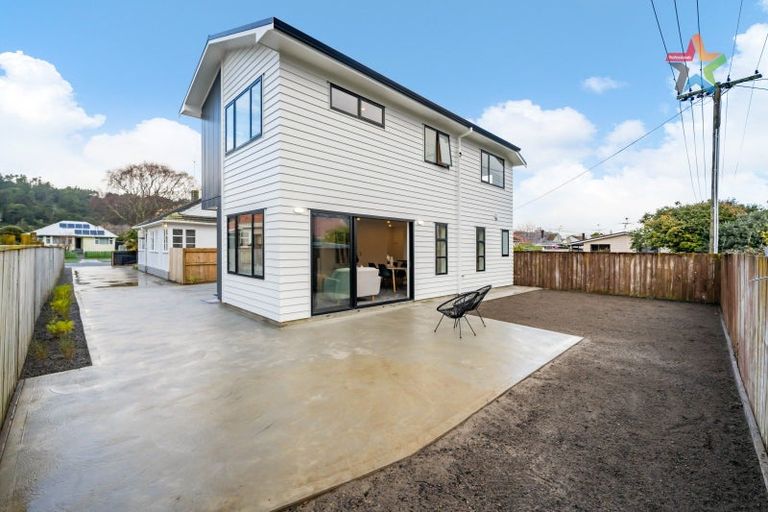 Photo of property in 1285a High Street, Taita, Lower Hutt, 5011