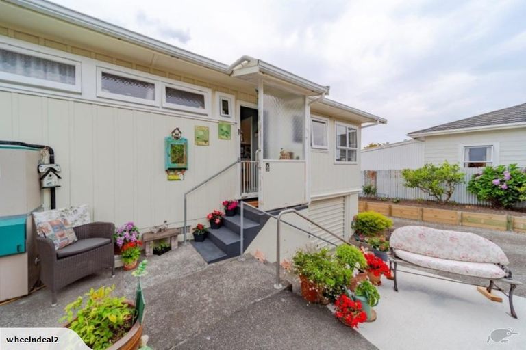 Photo of property in 1/4 George Street, Hospital Hill, Napier, 4110