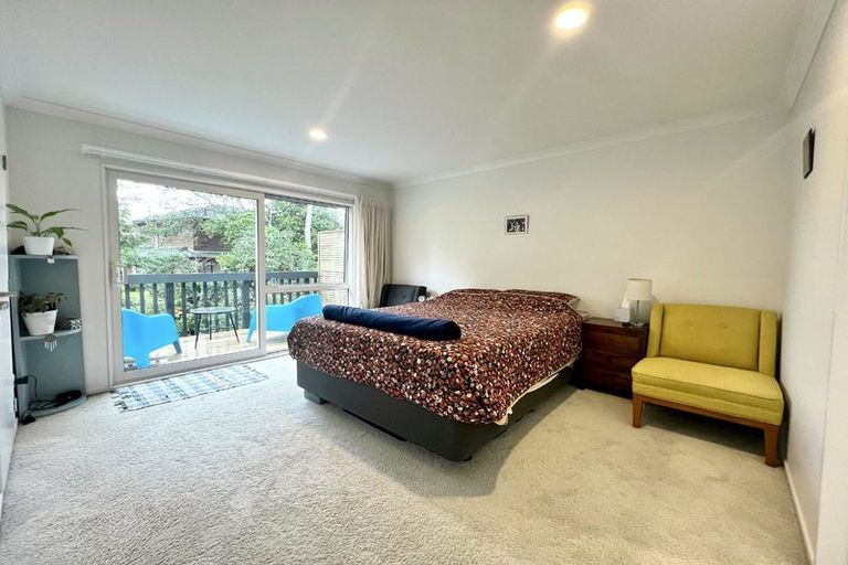 Photo of property in 16a Alexander Street, Cockle Bay, Auckland, 2014